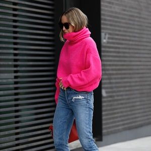 ZARA NEON GREEN OVERSIZED SWEATER REF 6873/127 M,L BLOGGERS FAVORITE ZARA NEON GREEN OVERSIZED SWEATER REF 6873/127 M,L BLOGGERS FAVORITE